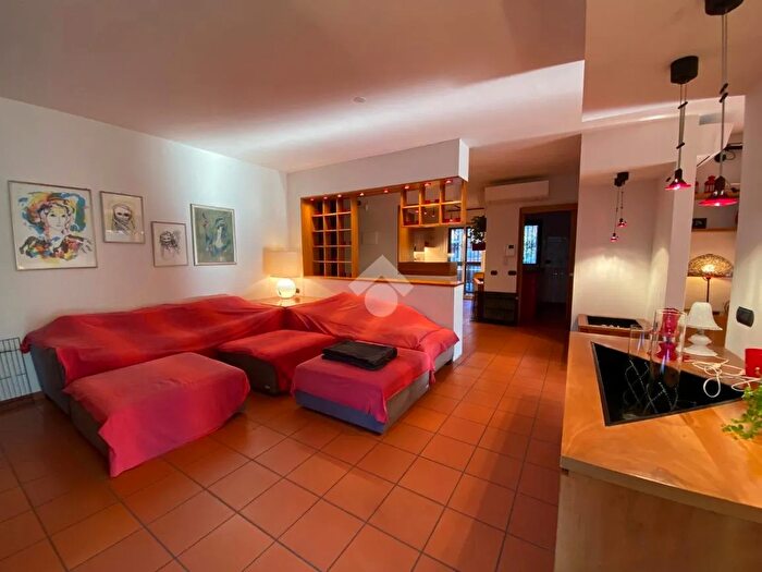 Appartamento quadrilocale in vendita in Via Giuseppe Verdi, Basiglio