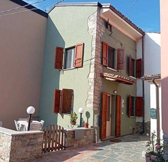 Casa trilocale in affitto in Pianello Val Tidone