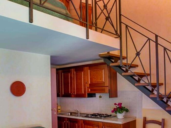 Appartamento bilocale in affitto in Via Tuscolana, Morena, Roma