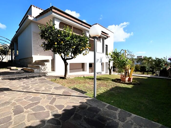 Casa trilocale in vendita in Via Marche, Santa Marinella