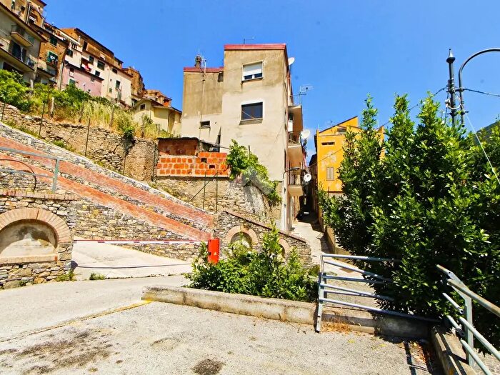 Appartamento bilocale in vendita in Via Pisciotta, Pisciotta