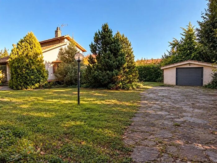 Casa con 5 locali in vendita in Rocca Priora