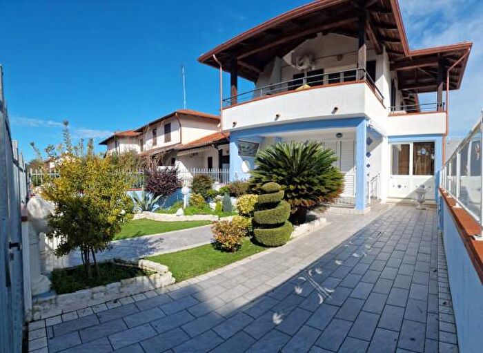 Casa trilocale in vendita in Viale Spagna, Comacchio