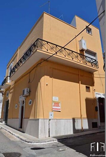 Appartamento quadrilocale in vendita in Corso Umberto ° Carovigno Brindisi Puglia Italia, Carovigno