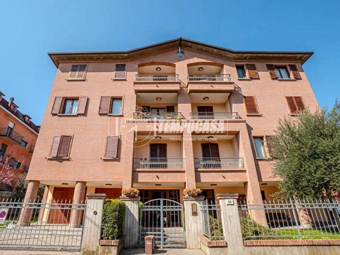 Appartamento bilocale in vendita in Via Volta, Vignola