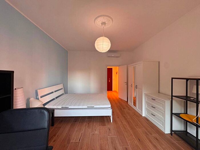 Appartamento trilocale in affitto in Via Leopoldo Marchetti, Pezzotti Meda, Milano