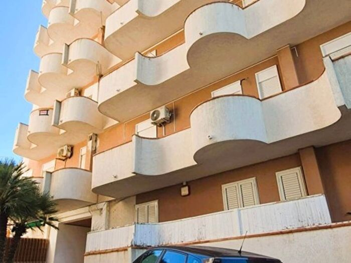 Appartamento trilocale in affitto in Via Magellano, San Leone Villaseta Villaggio, Agrigento