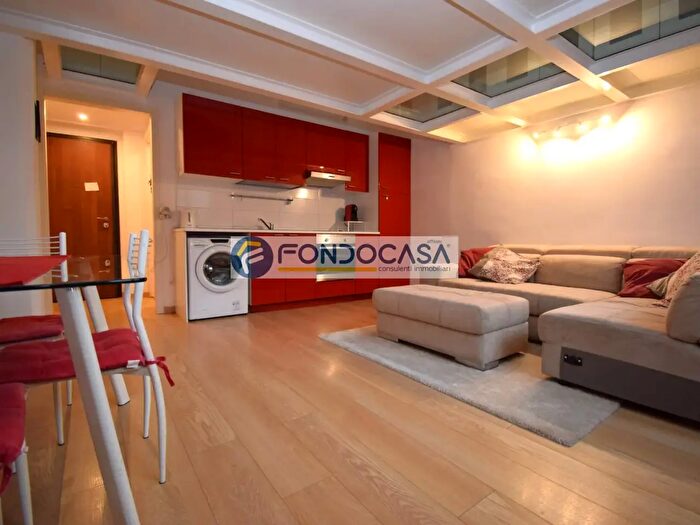 Appartamento monolocale in vendita in Via delle Leghe, Milano