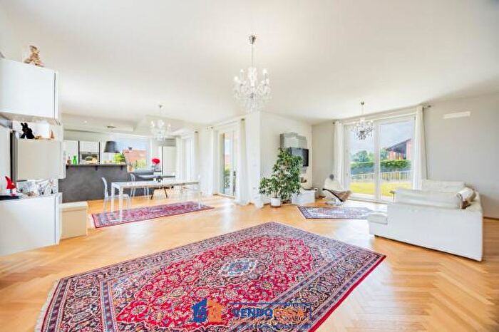 Casa con 5 locali in vendita in Piazza Luigi Dompè b, Fossano