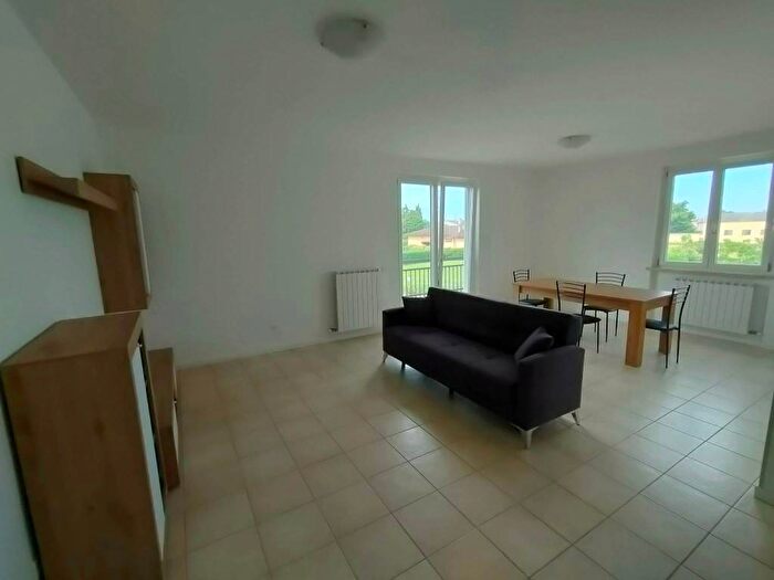 Appartamento trilocale in affitto in Centro, Cologna Veneta