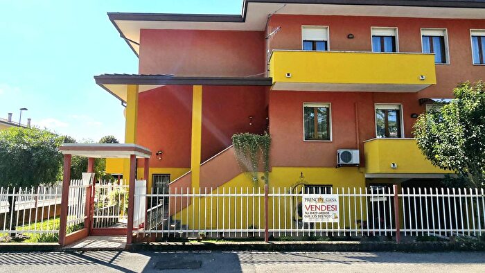 Casa con 5 locali in vendita in Via Don Luigi Rizzo, Este