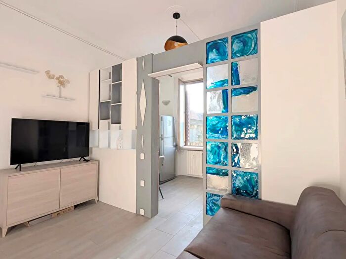 Appartamento monolocale in affitto in Piazza Pompeo Castelli, Milano