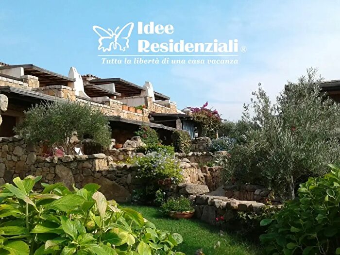 Casa trilocale in vendita in Barrabisa, Palau