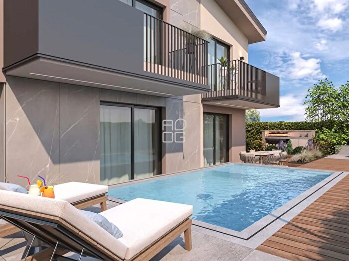 Casa con 5 locali in vendita in Via Trieste, Desenzano Del Garda
