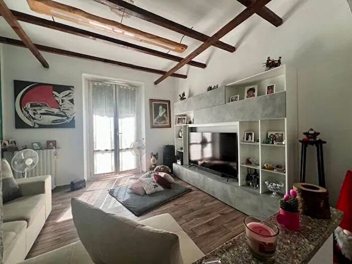 Appartamento trilocale in vendita in Viale Valganna, Varese