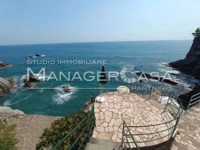 Appartamento con 5 locali in vendita in Via Aurelia, Zoagli