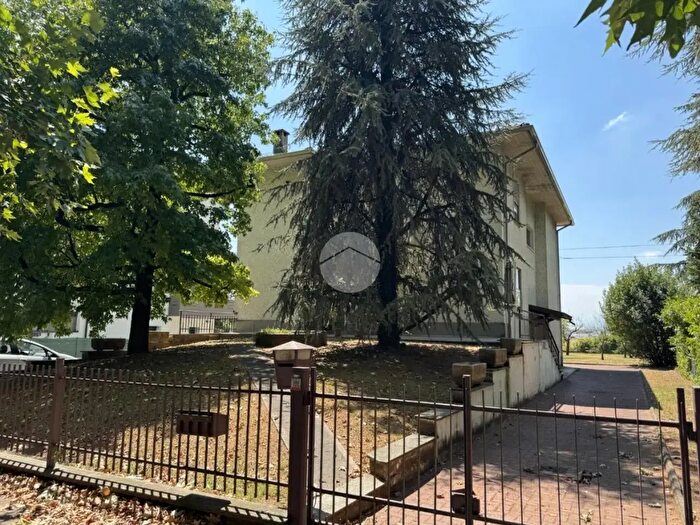 Appartamento quadrilocale in vendita in Via G Marconi, Montechiarugolo