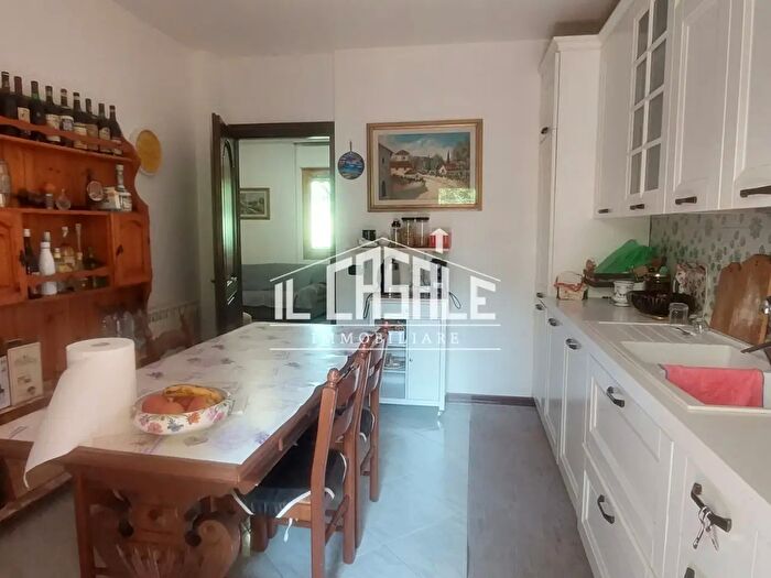 Appartamento con 5 locali in vendita in Pontassieve