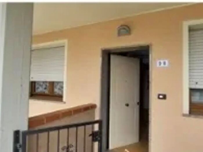 Appartamento con 7 locali in vendita in Via Martiri, Cavarzere