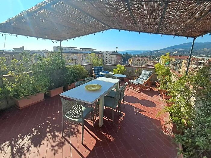 Appartamento quadrilocale in vendita in Firenze