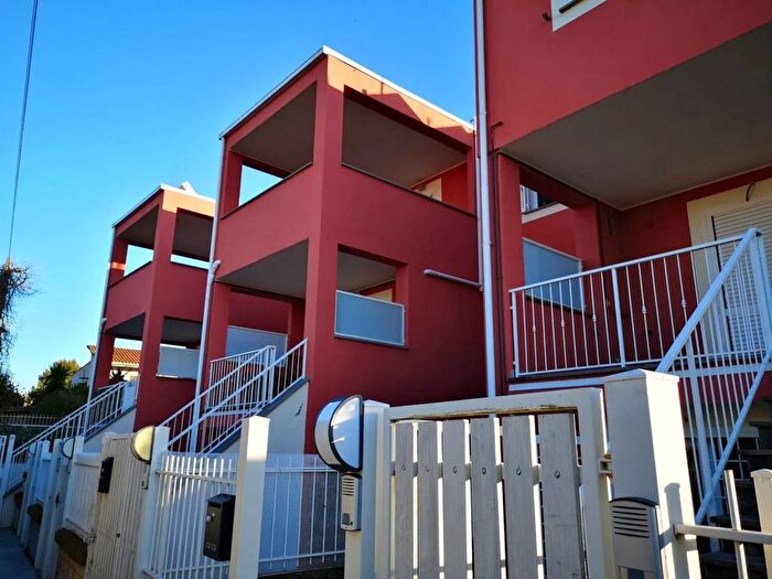 Appartamento bilocale in affitto in Via Dei Platani, Pescia Romana, Montalto di Castro