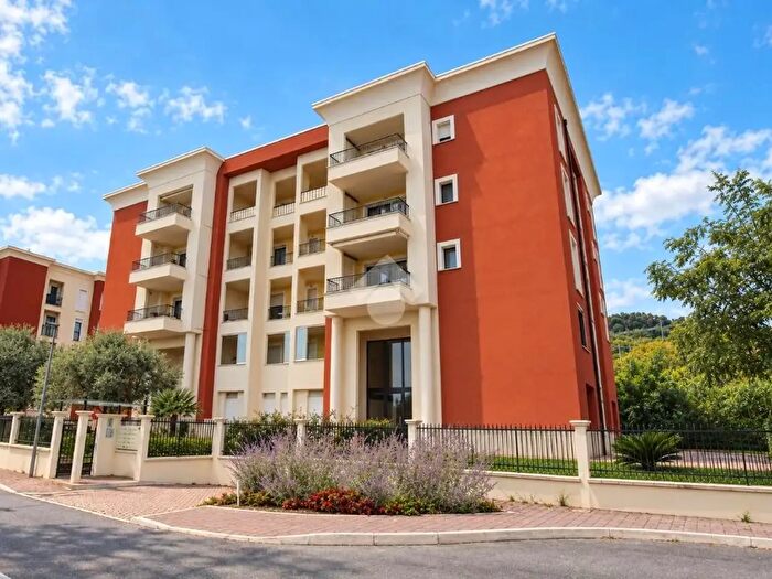 Appartamento trilocale in vendita in Via G Verrotti, Montesilvano