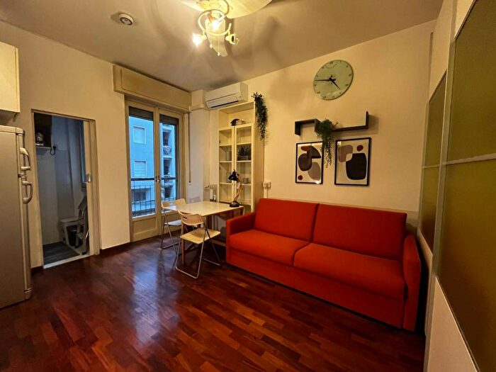 Appartamento monolocale in affitto in Via Fiuggi, Istria, Milano