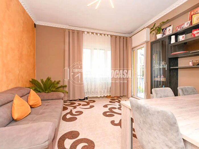 Appartamento trilocale in vendita in Via Luigi Malagnini, Lonato