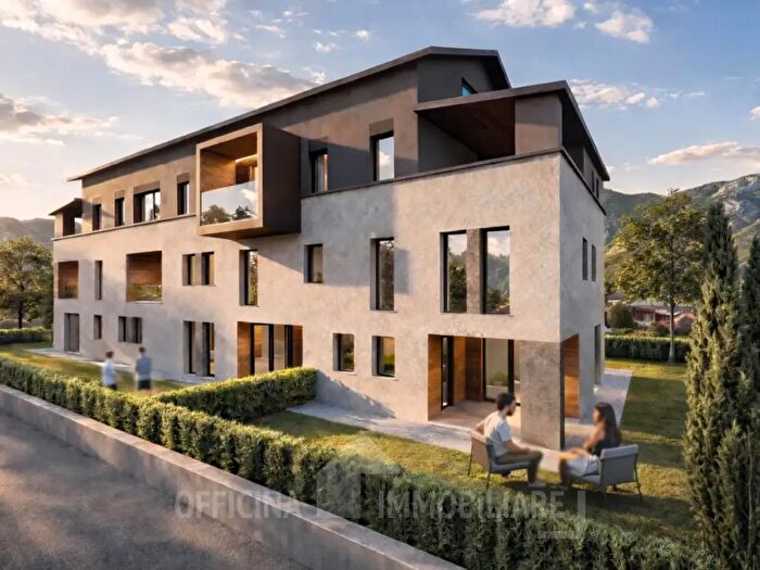 Appartamento trilocale in vendita in Via San Martino, Morbegno