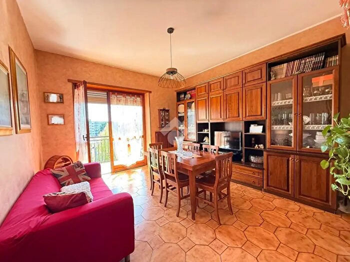 Appartamento trilocale in vendita in Via Quintino Sella, Collegno