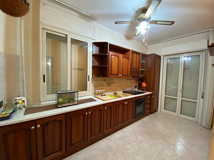 Appartamento in affitto in Piazzale Risorgimento Castelvetrano Trapani Sicilia Italia, Castelvetrano