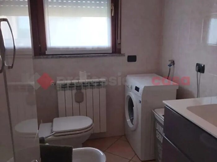 Appartamento bilocale in affitto in Via Marche, Parabiago