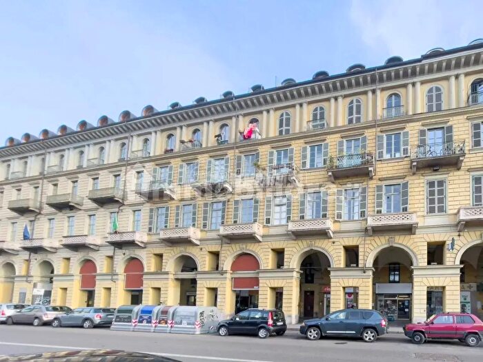 Appartamento monolocale in vendita in Via Nizza, Torino