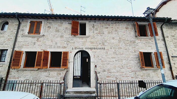 Casa trilocale in vendita in Via Falcone E Borsellino, Ascoli Piceno