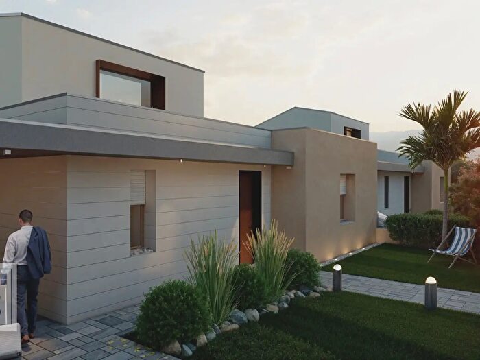 Casa trilocale in vendita in Commessaggio