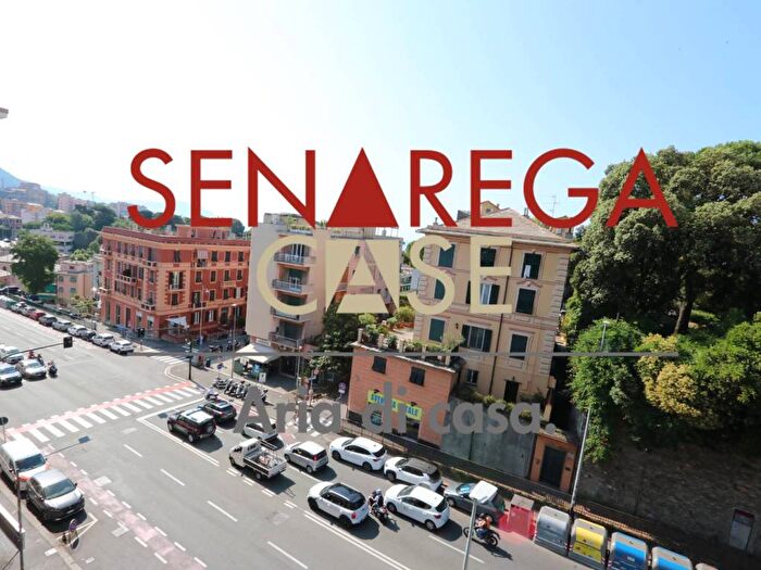Appartamento trilocale in affitto in Via Caprera, Sturla, Genova