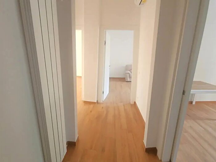 Appartamento trilocale in vendita in Via Tombino, Cremona