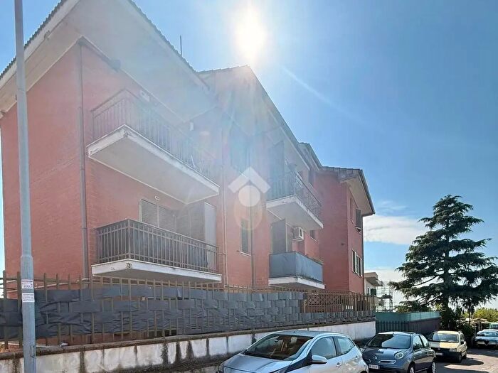 Appartamento bilocale in vendita in Via Colle Fiorito, Castel Gandolfo
