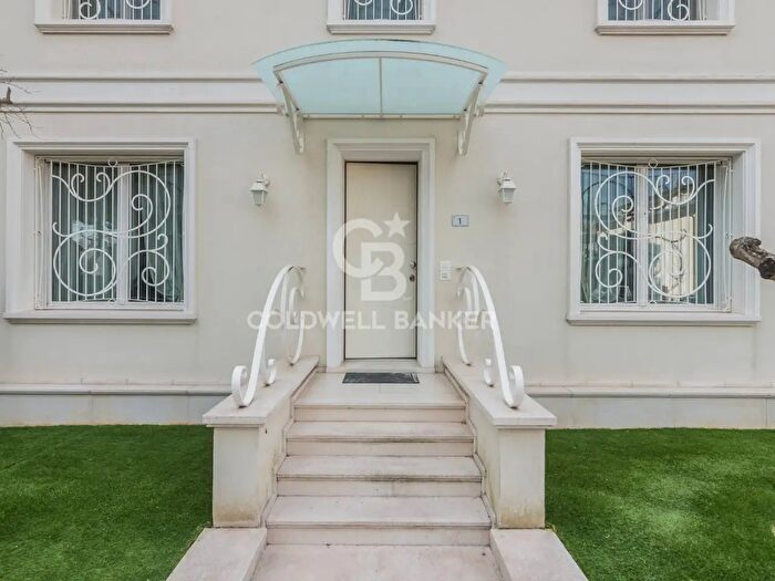 Casa con 7 locali in vendita in Viale Bologna, Riccione