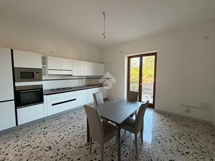 Appartamento trilocale in affitto in Via M Guerritore, Pagani