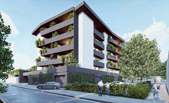 Appartamento con 5 locali in vendita in Via Pilade Bronzetti, Padova