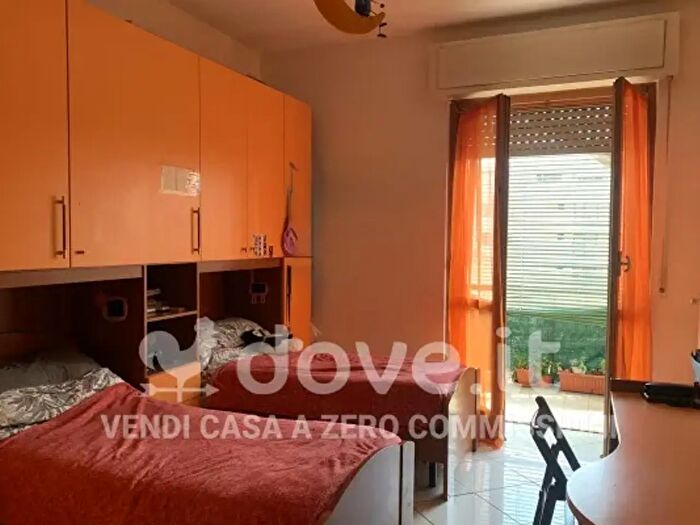 Appartamento trilocale in vendita in Via Ettore Reina, Monza
