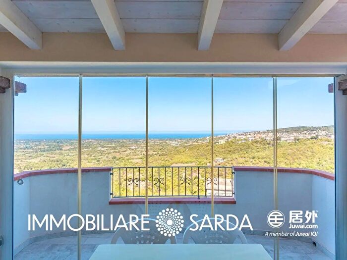 Appartamento trilocale in vendita in Badesi