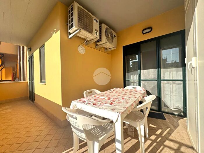 Appartamento trilocale in affitto in Via degli Etruschi, Sabaudia