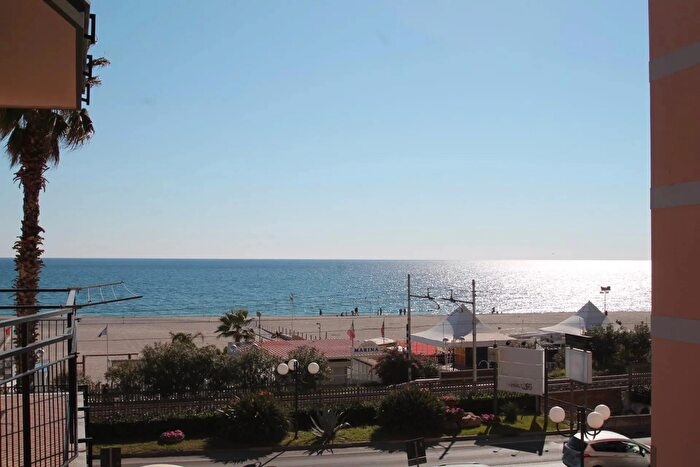 Appartamento bilocale in affitto in Borghetto Santo Spirito