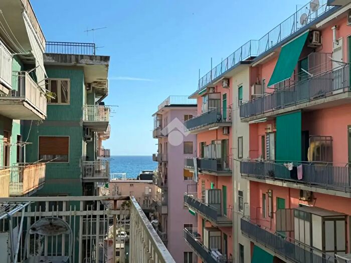 Appartamento quadrilocale in vendita in Via Rocco Galdieri, Salerno