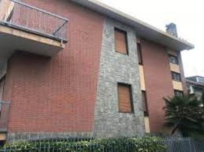 Casa con 6 locali in vendita in Albinea