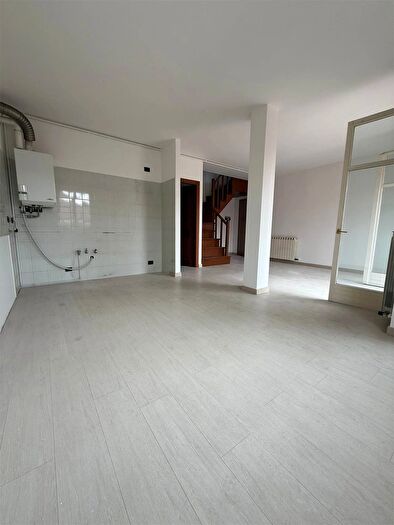 Appartamento trilocale in vendita in Verbania