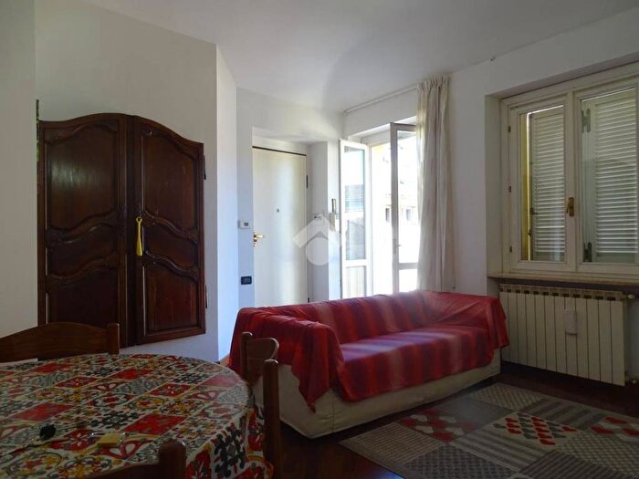 Appartamento bilocale in affitto in Via Casale, Borgo Rovereto Piscina, Alessandria