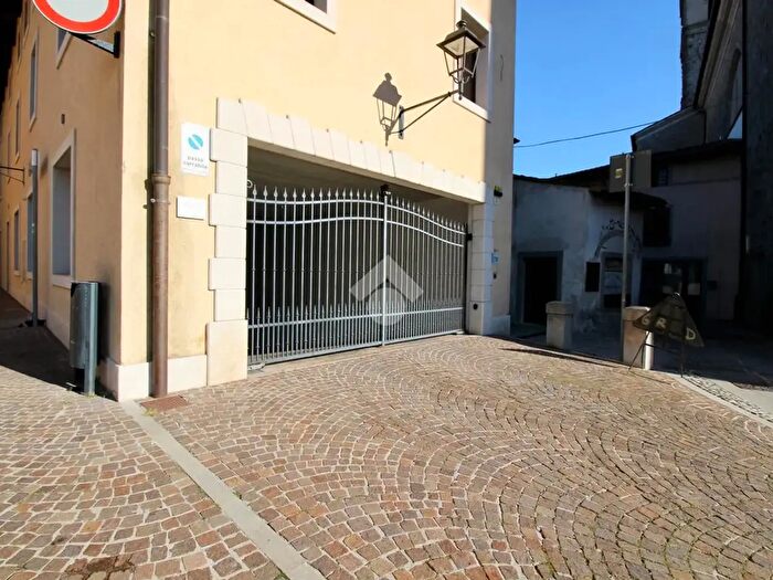 Appartamento monolocale in vendita in Piazza San Francesco, Cividale Del Friuli